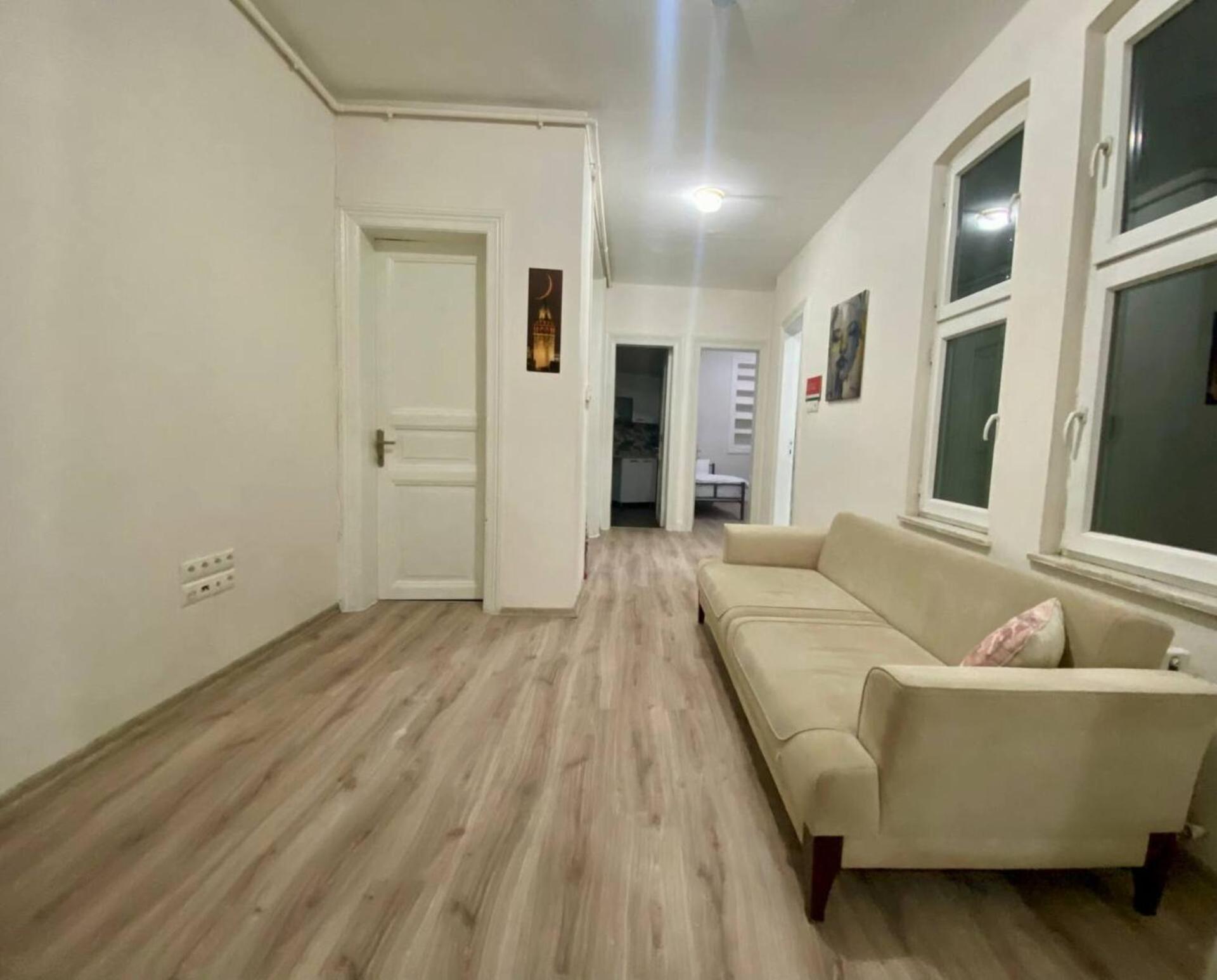 Nostalgia Time Hostel Istanbul Exterior photo