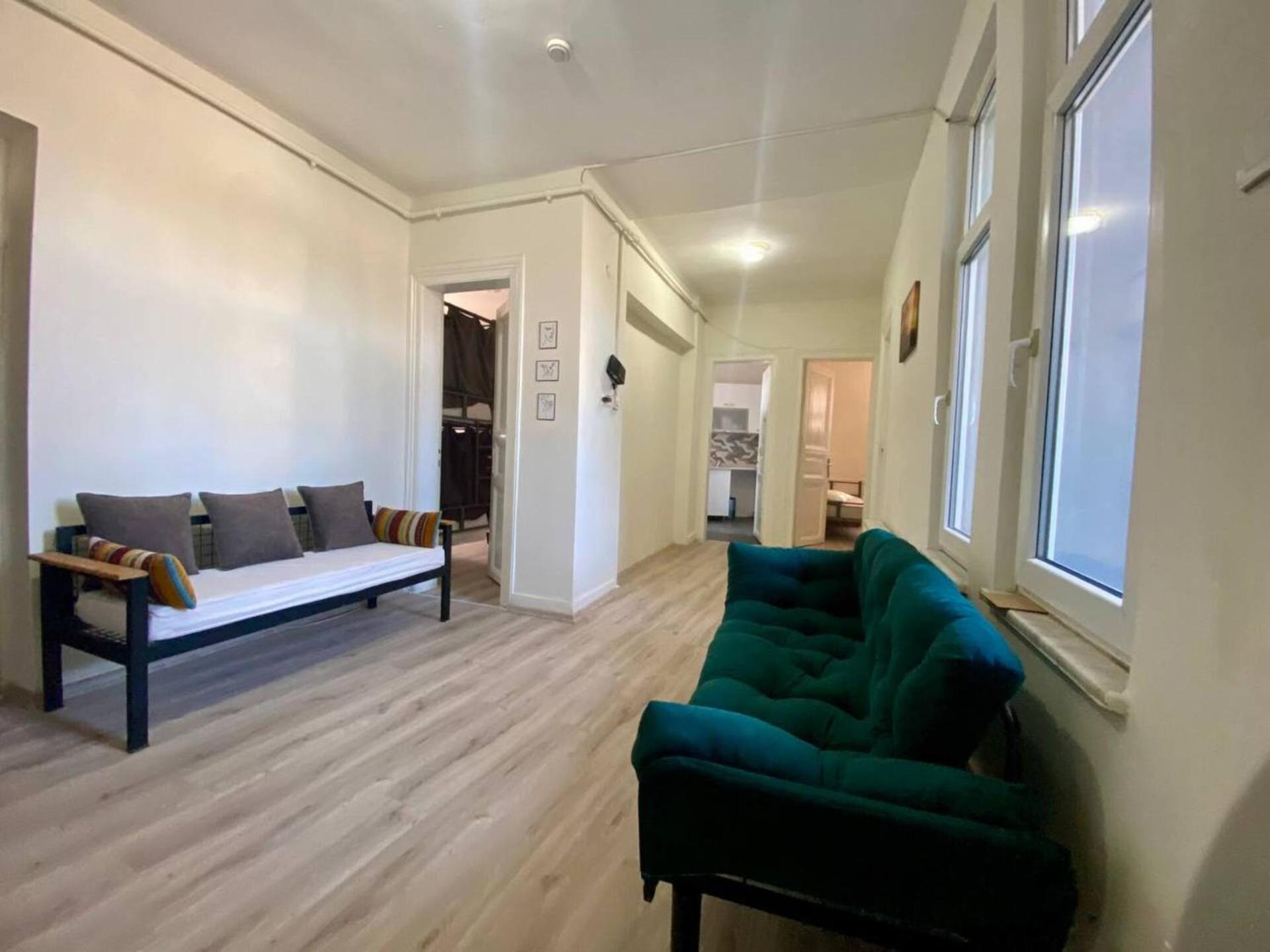 Nostalgia Time Hostel Istanbul Exterior photo